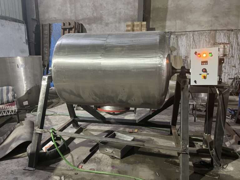 Butter churner